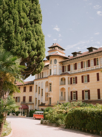 destination wedding at Isola del Garda in Italy