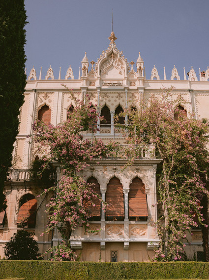 destination wedding at Isola del Garda in Italy