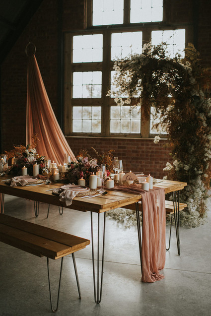 dusty pink tablescape