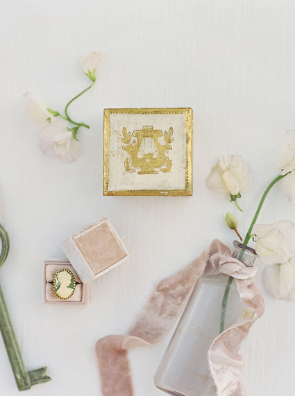 vintage inspired wedding Inspiration