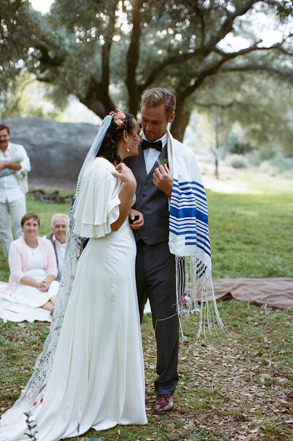 Sweet southern California family elopement at a park