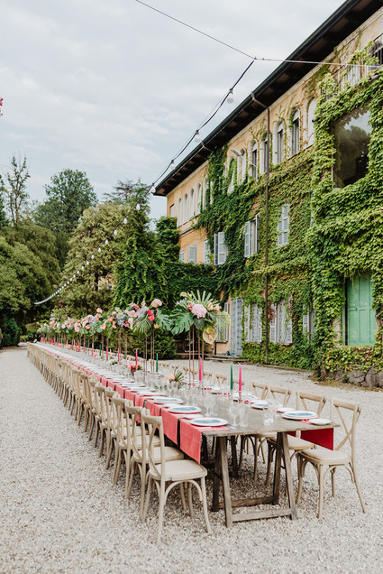 colorful tropical tablescape