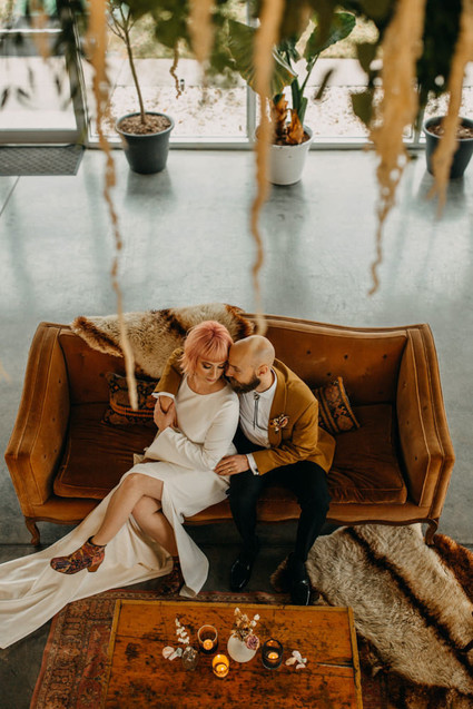 modern desert inspired wedding