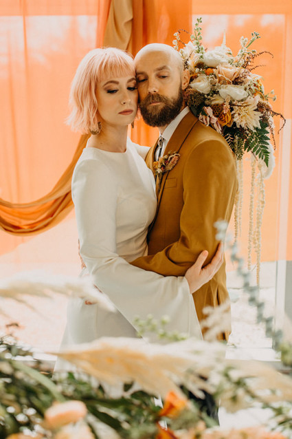 modern desert inspired wedding
