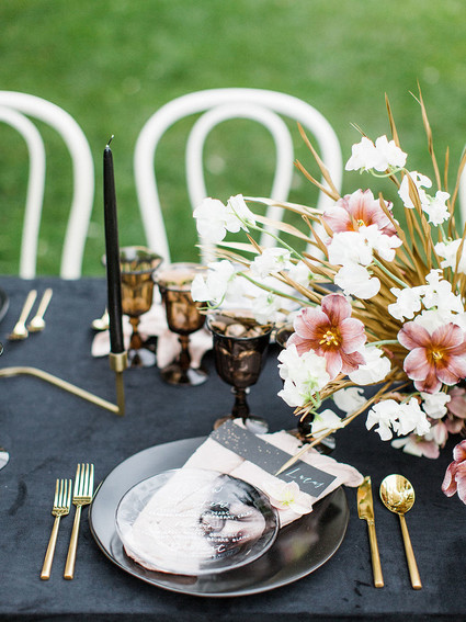 black place setting for wedding
