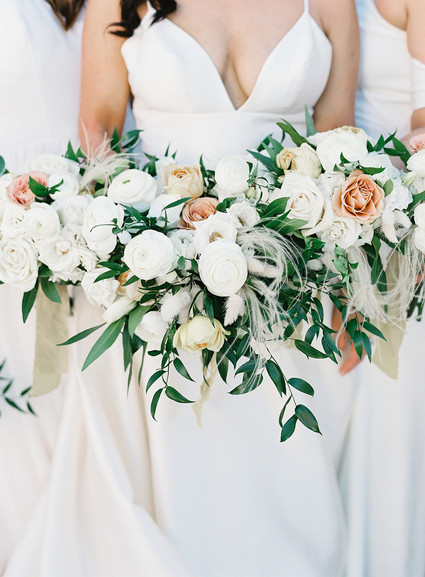 All white bridal bouquet