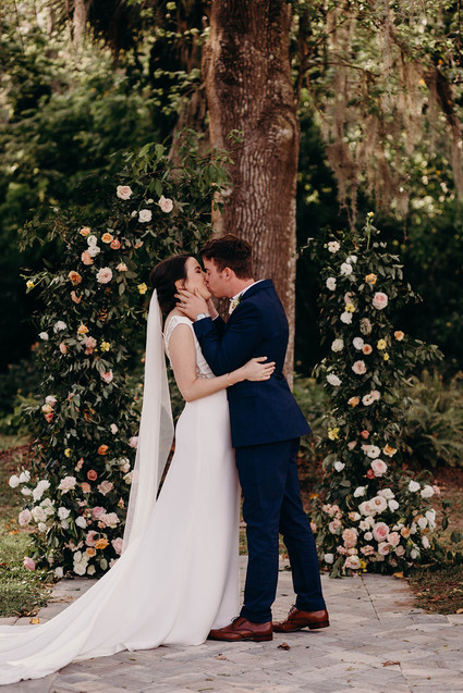 spring wedding ceremony