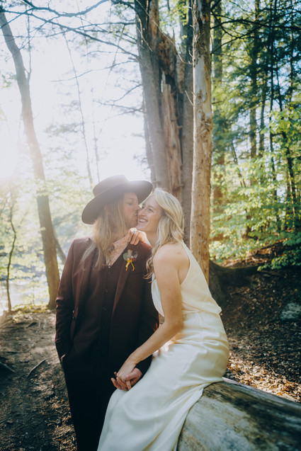 Elopement in the woods