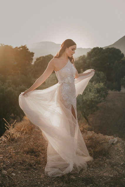 wedding dress
