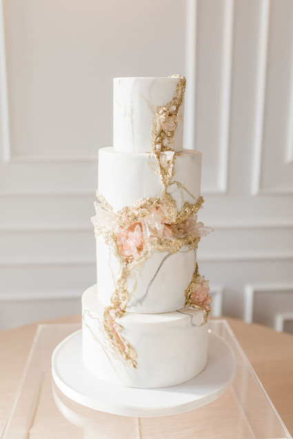 Crystal inspired wedding cake