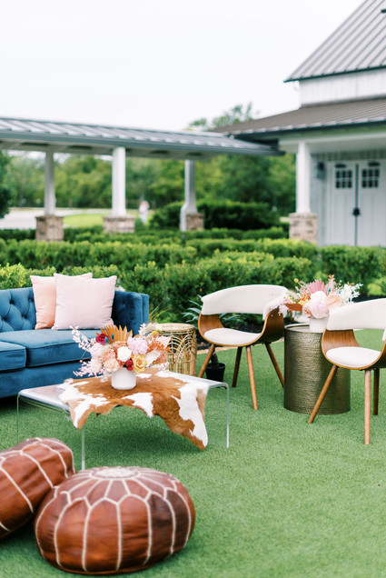 Wedding lounge