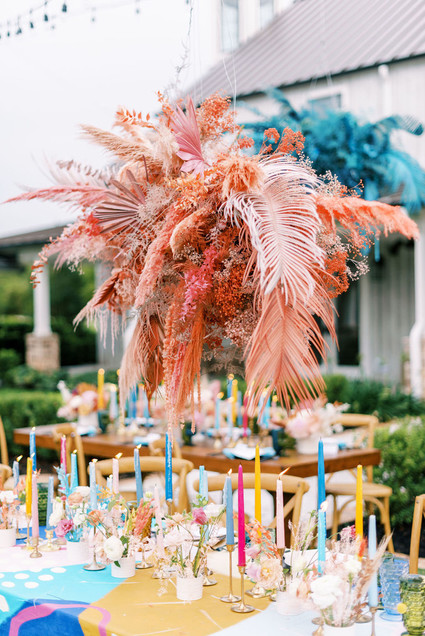Modern wedding decor