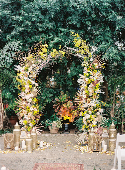 Floral wedding arch