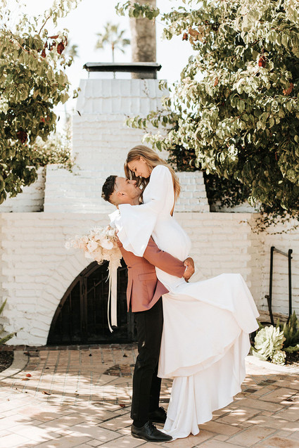modern California elopement