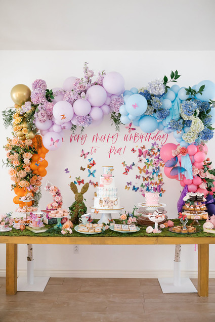 Alice in Wonderland kid birthday party Inspiration