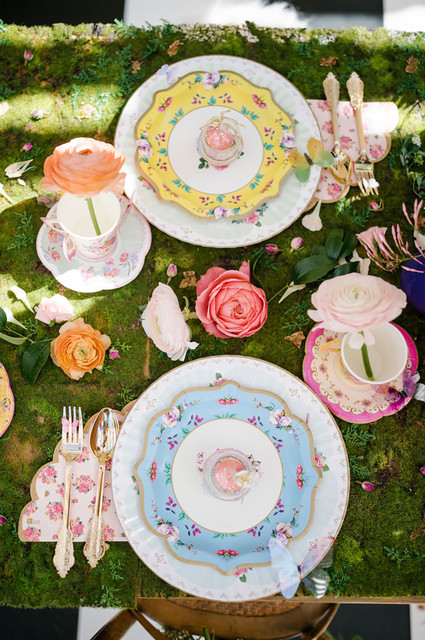 Alice in Wonderland kid birthday party