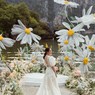 Daisy wedding decor